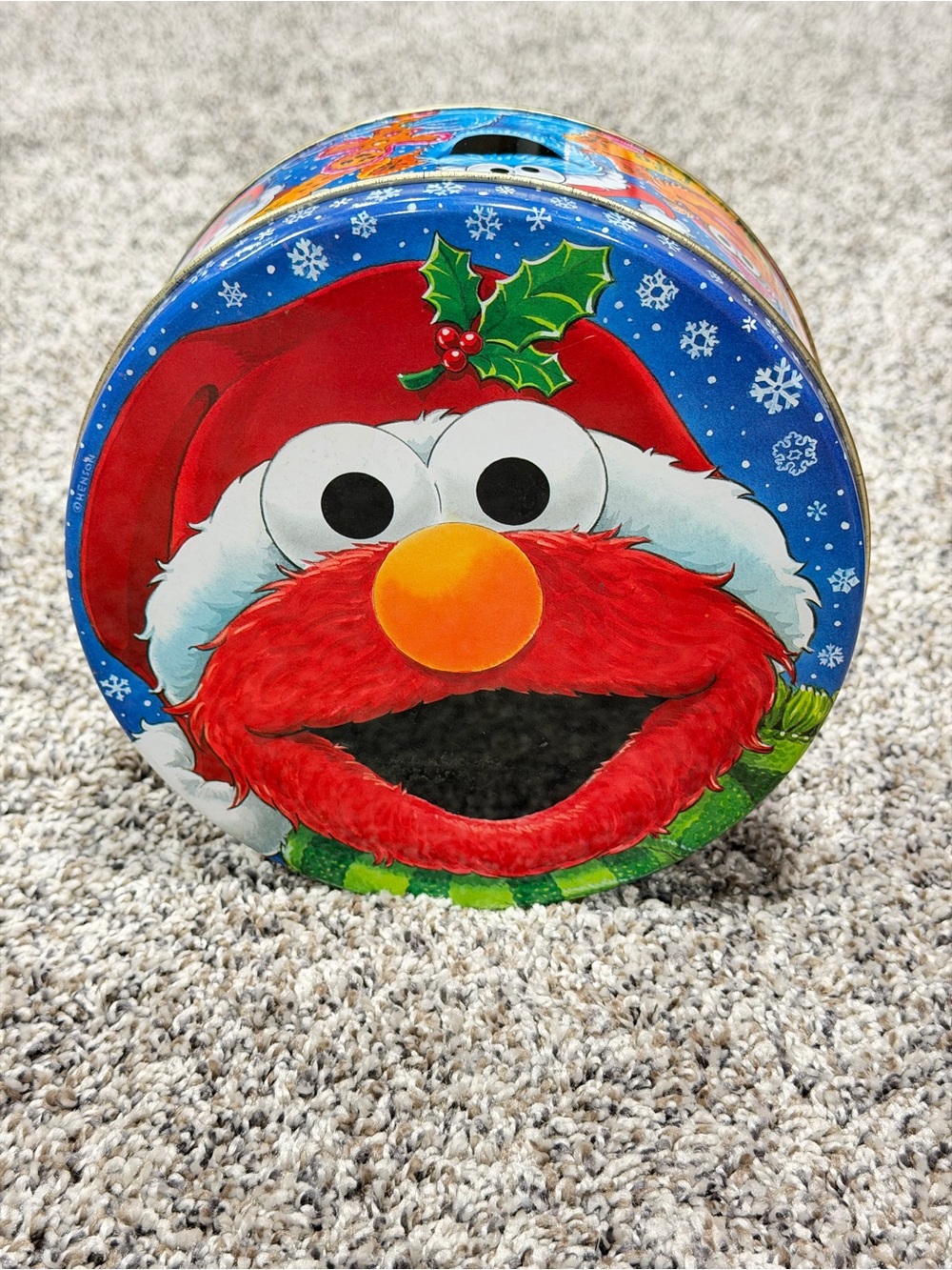 Sesame Street Elmo Holiday Tin - Red, Blue, Orange, Green, White
